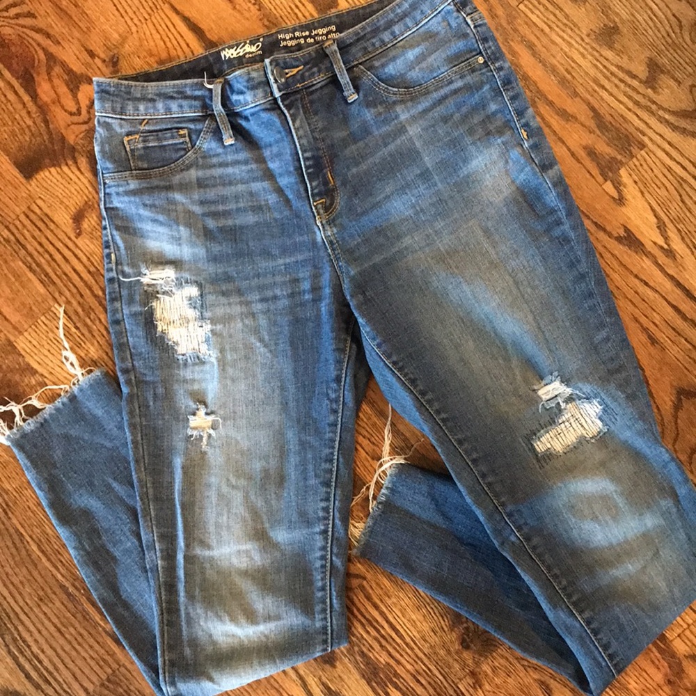 Mossimo High Rise Distressed Jegging - Picture 2 of 11
